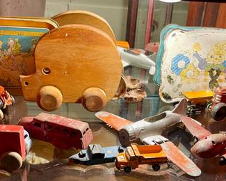 ANTIQUE TOYS
