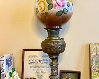 GONE WITH THE WIND BRASS AND GLASS GLOBE PARLOR LAMP