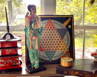 ASIAN DECOR, CHINESE CHECKERS
