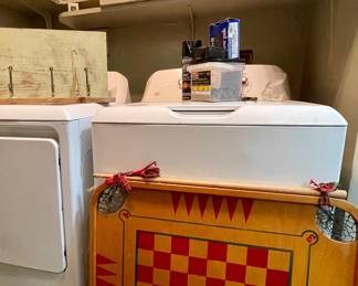 WASHER AND DRYER, GAME TABLE