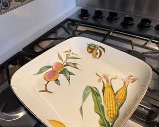 Royal Worcester Evesham Porcelain Square Baking Dish