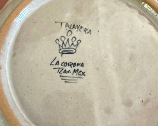 Talavera La Corona Tlaxcala-Mexico Scalloped Ceramic Plate