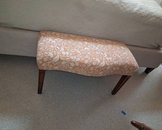 William Morris Strawberry Thief Upholstered Bench