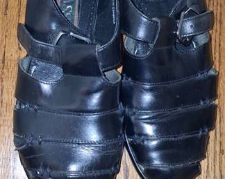 G.H. Bass Fisherman Sandals