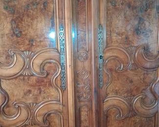 Antique French Burl Walnut Louis XV Style Armoire