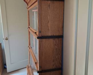 Globe Wernicke Oak Barrister Bookcase