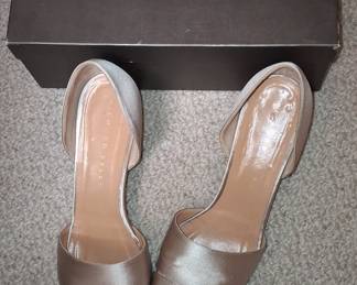 Richard Tyler Women's Satin D'Orsay Pumps