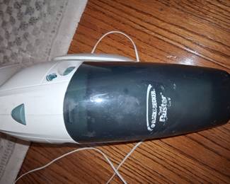 Black & Decker Buster Cordless Handheld Vacuum