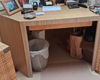 Modern Wood Veneer Desk