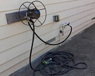 Wall-Mounted Garden Hose Reel with Hose and Sprayer