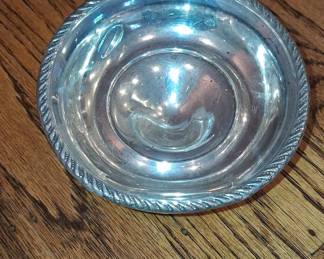 Sheridan Sterling Weighted Bowl