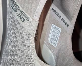 Skechers "Summits High Range" Hands Free Slip-Ins Sneakers