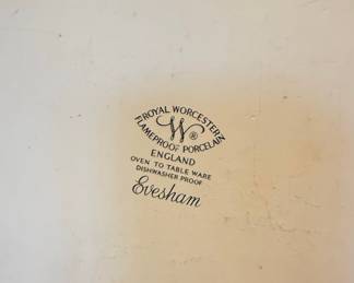 Royal Worcester Evesham Porcelain Square Baking Dish
