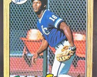 Lot 40: 1987 Topps #170 Bo Jackson Rookie Royals