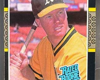 Lot 64: 1987 Donruss #46 Mark McGwire Rookie Athletics
