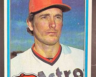Lot 82: 1981 Topps #240 Nolan Ryan Astros