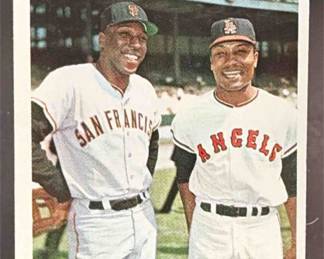 Lot 79: 1964 Topps #41 Friendly Foes Willie McCovey Leon Wagner C Angels Giants
