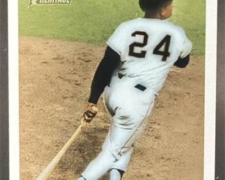 Lot 200: 2004 Topps Heritage #F5 Willie Mays Flashbacks Giants
