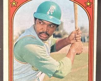 Lot 141: 1972 Topps #435 Reggie Jackson Athletics