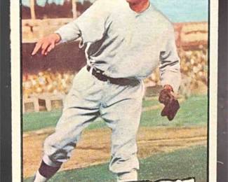 Lot 77: 1961 Topps #408 Christy Mathewson Perfect 50/50 Centering!