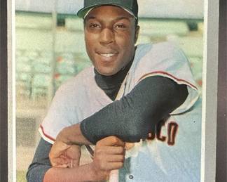 Lot 213: 1970 Topps #250 Willie McCovey Giants