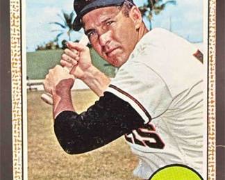 Lot 32: 1968 Topps #20 Brooks Robinson Orioles