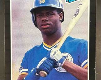 Lot 97: 1989 Donruss #33 Ken Griffey Jr Rookie