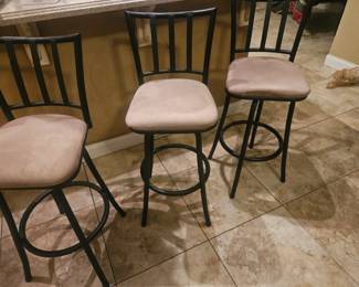 $60 set of 3 metal barstools