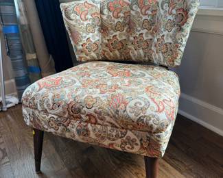 Online estate auction in Enid, Oklahoma featuring antique and vintage furniture, tables, chairs, beds, home decor, collectibles, glassware, kitchen items, household goods, tools, lawn and garden equipment, outdoor furniture, artwork, lighting, handbags and unique vintage finds. Browse 434 auction lots and bid online.