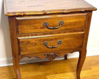 Ethan Allen French Country Accent Table