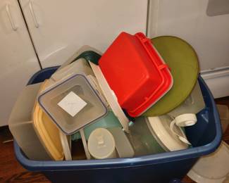Tupperware 