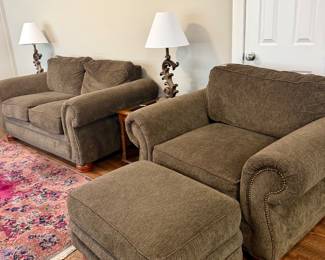 Lazy Boy furniture & large persian rug