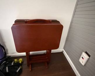 Set TV Trays