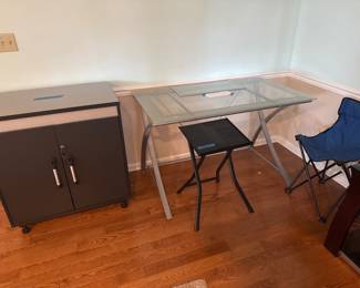 Desk / cabinet