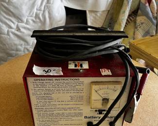 #179	Battery charger International Harvester 10 amp	 $30.00 