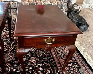 #16	Pair of end tables 20.5x27.5x22.5"	 $100.00 