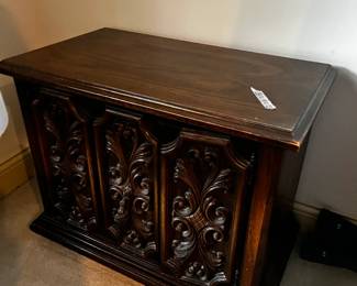 #31	Broyhill bedside tables PAIR 28x19x23"	 $100.00 