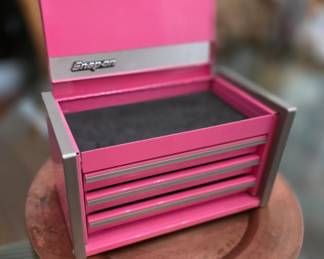 Tiny Snap-On tool box