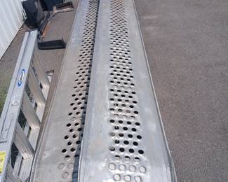 Heavy duty 14 foot aluminum ramps