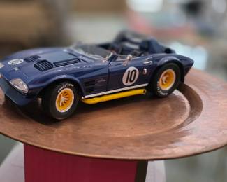 Diecast 1:18 scale