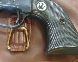  Blackhawk revolver 357!!!!!! 