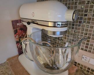 Kitchenaid stand mixer