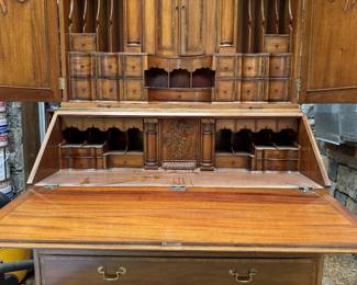 Antique Traditional Secretary Desk
