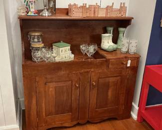 Antique American dry sink wash stand cabinet with shelf