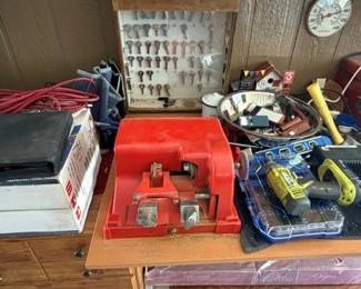 Key Making Machine With Lots of Blanks
