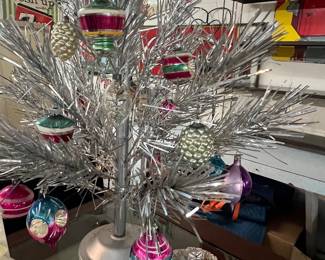 2ft silver Christmas Tree