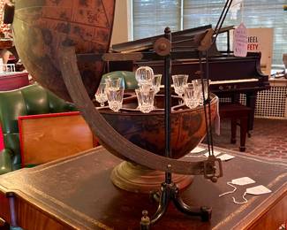 ANTIQUE CAST IRON SCALE AND SIDE VIEW OF GLOBE BAR
