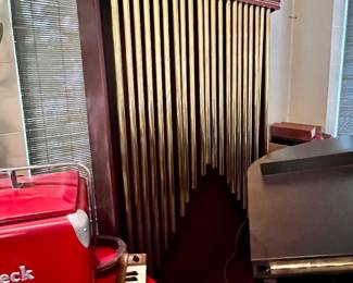 ANTIQUE THEATER ORGAN FREE STANDING CHIMES - PRESENTLY PLAYABLE WITH THE SMALL  KEY BOARD 