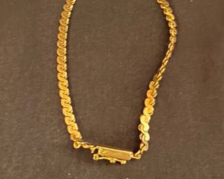 Lovely 14k gold bracelet 