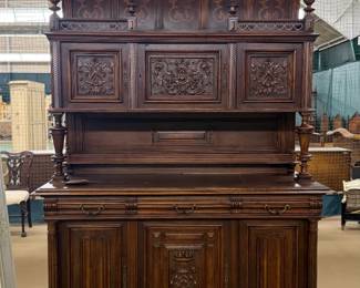 Antique Carved Wooden Cabinet / Sideboard Hutch